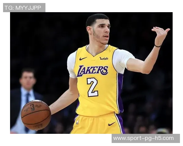 拉梅洛鲍尔半场表现糟糕仅得5分正负值惨淡21引发球迷热议